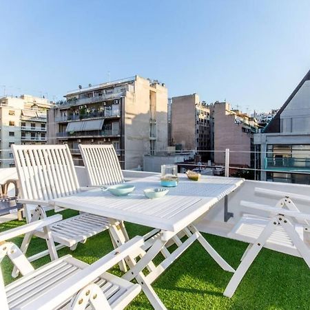 Neoclassical Flat With 2 Bedrooms In Pireu Exterior foto